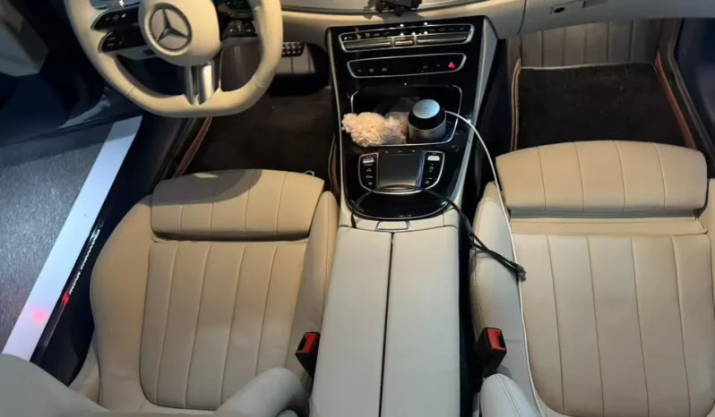 
								2023 MERCEDES-BENZ E CLASS 2.0T 258HP L4 9AT full									