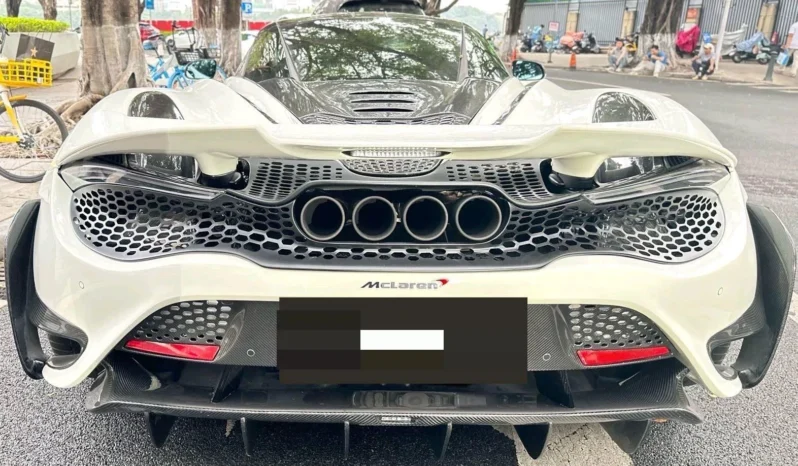 
								2017 MCLAREN 720S 4.0T 720HP V8 7DCT full									