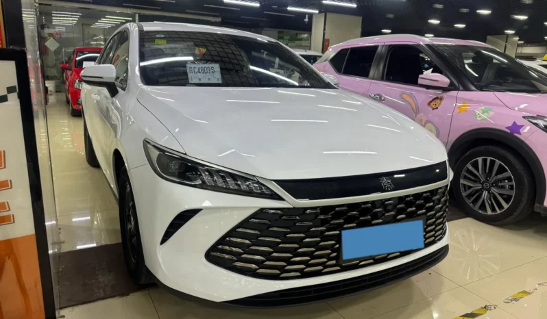 
								2024 BYD QIN PLUS 1.5L 110HP L4 E-CVT PHEV 8.32KWH full									