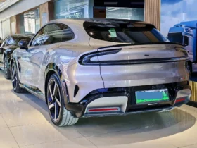 2025 MI YU7 BEV 101.7KWH