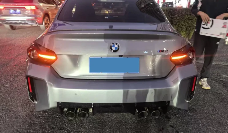 
								2024 BMW M2 3.0T 480HP L6 8AT full									