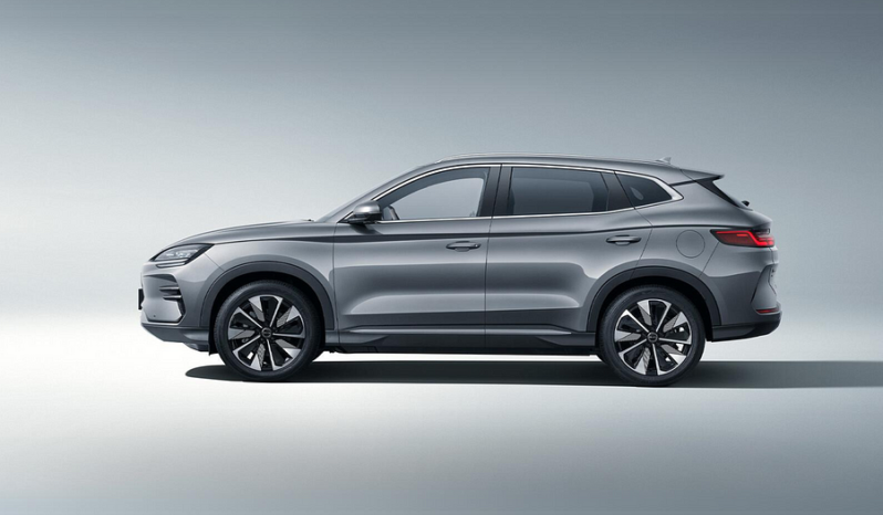 
								BYD song plus 605km autonomia full									